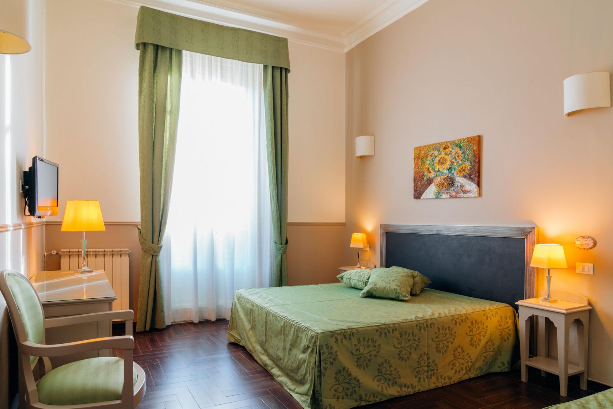פלרמו Hotel Ambasciatori מראה חיצוני תמונה